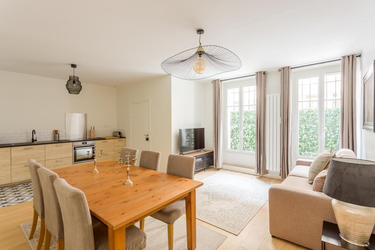 Ferienwohnung Croissants Et Confitures Paris Exterior foto