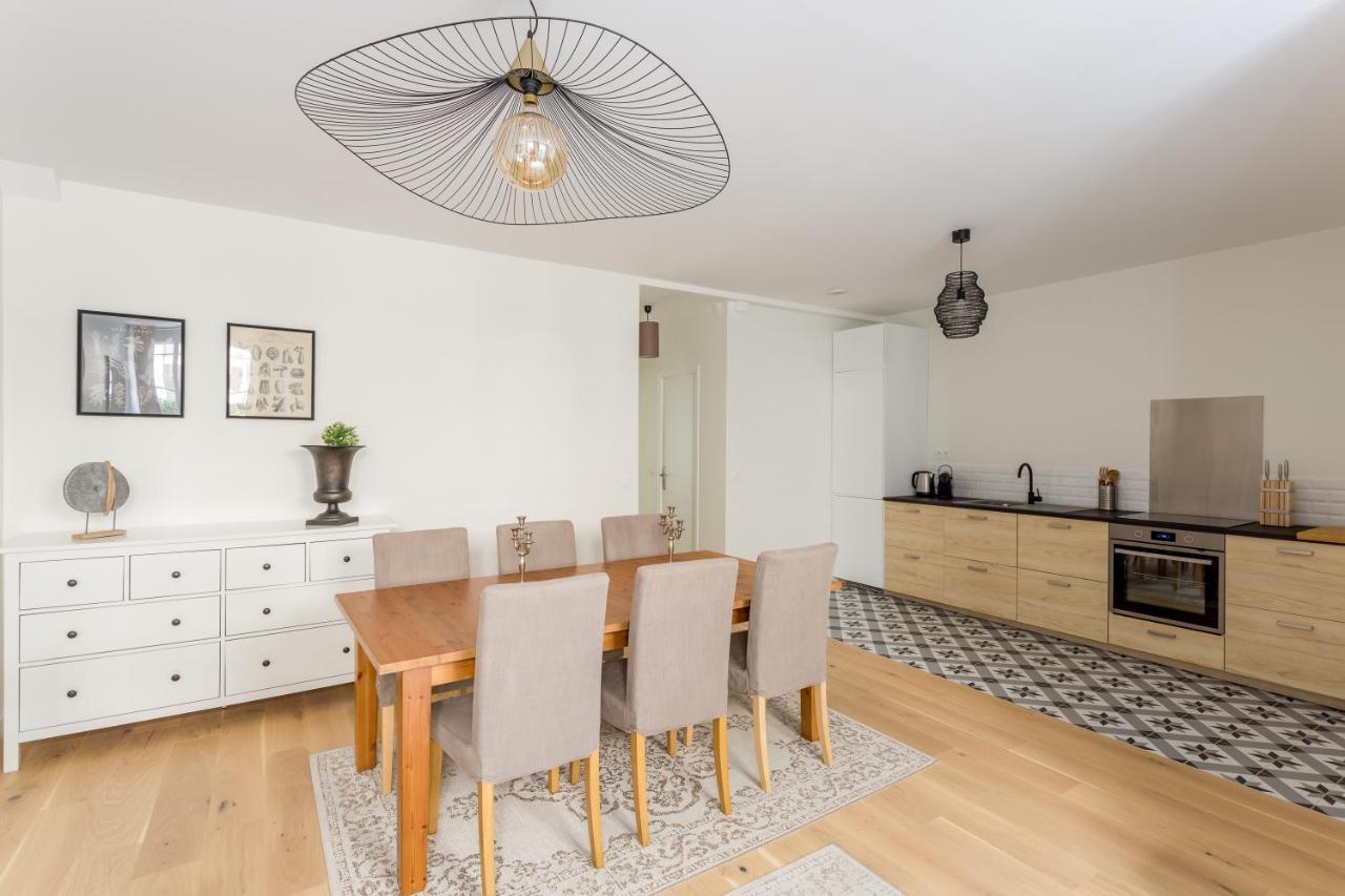 Ferienwohnung Croissants Et Confitures Paris Exterior foto